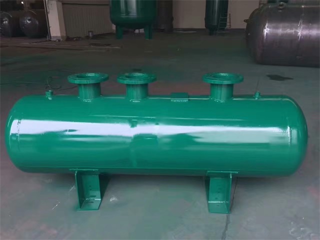 白云白云白云蒸汽分气缸